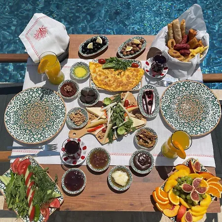 Oda ve Kahvaltı Ariel